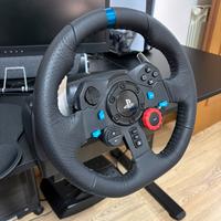 Logitech G29 Volante + Pedaliera – PS4 / PS5 / PC