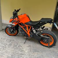 KTM Superduke R 1290 2014