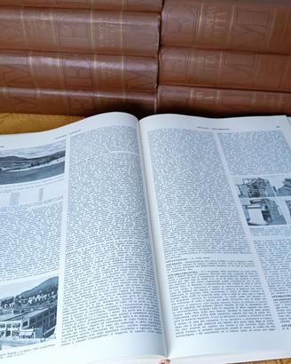 Enciclopedia Motta 1961  Seconda Edizione  8Volumi