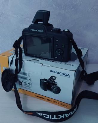 Fotocamera digitale Praktica Luxmedia 20-Z35W nera