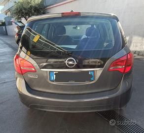 RICAMBI USATI AUTO OPEL Meriva 3° Serie A 14 XER,