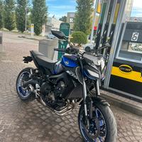 Yamaha mt-09