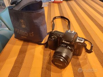 Nikon F50 + Obiettivo 35-80mm 
