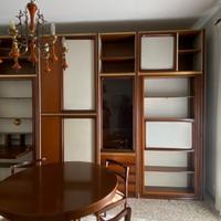 Soggiorno libreria letto anni 70 con tavolo/sedie