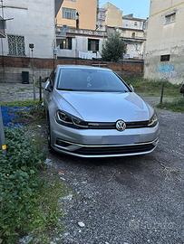 Volksvagen golf 7.5