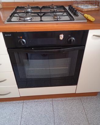 piano cottura con forno 