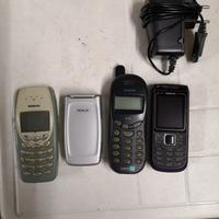 Cellulari vintage anni '90 4 pezzi