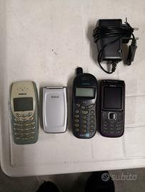 Cellulari vintage anni '90 4 pezzi