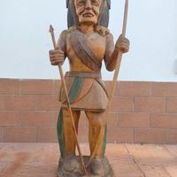 Statua Indiano in legno di teak