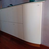 Scarpiere design in legno e cristallo