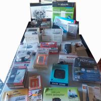 Piccolo lotto materiale informatico 