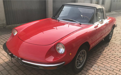 Alfa Romeo Duetto Spider