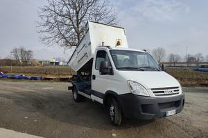 IVECO DAILY 35C10 VASCA RIBALATBILE, PASSO CORTO