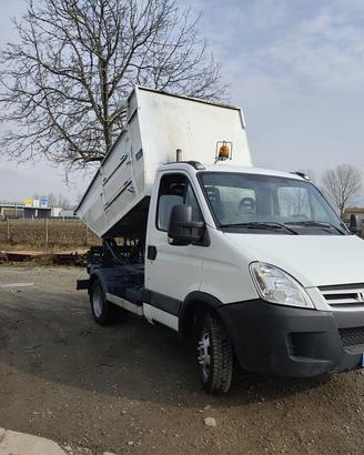 IVECO DAILY 35C10 VASCA RIBALATBILE, PASSO CORTO