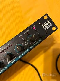 Compressore audio dbx 166a