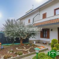 Villa a Bubbiano Via Pietro Orlandi 5 locali