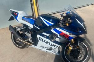 Suzuki GSX R