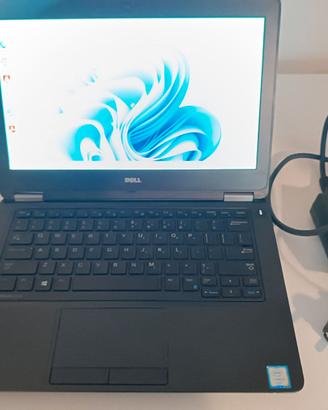 Dell Latitude E5270 i5 6200U, ram 8GB, SSD 250GB