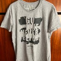 Skechers T-shirt