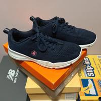 Sneaker blu