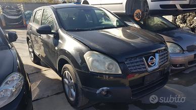 Nissan Qashqai 1.5 TDI  diesel anno 2008 ricambi