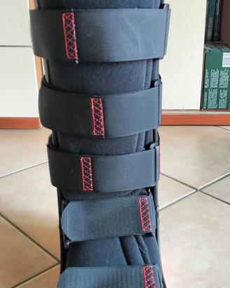 Tutore Walker XcelTrax alto