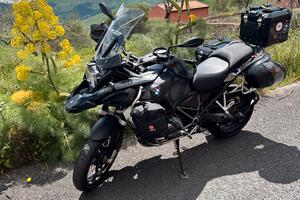 BMW 1250 ADV marzo 2022