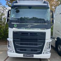 Volvo Fh 500, anno 2019, Km 422.000, Clima