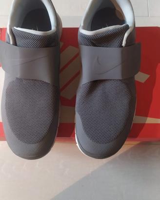 scarpe nike free ecofly grigio