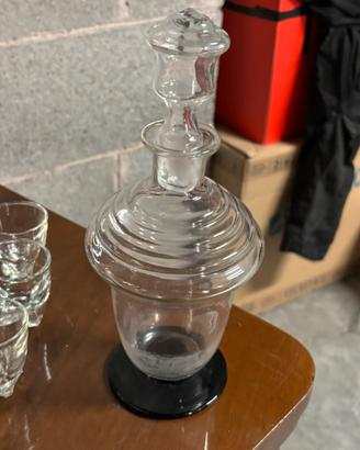 Decanter da liquore vintage in stile art déco