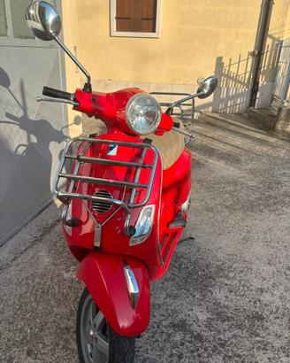 Vespa LX 125 i.e.
