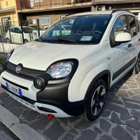 FIAT PANDA CROSS 1.0 HYBRID