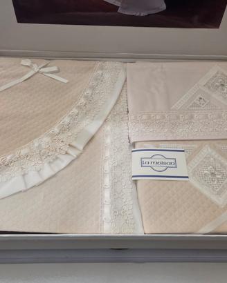 Set copriletto, lenzuola e federe di La Maison