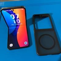 SAMSUNG GALAXY Z flip 5-512/8 GB RAM