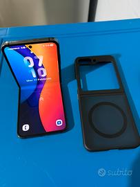 SAMSUNG GALAXY Z flip 5-512/8 GB RAM