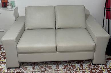 Divano/pouf letto/tavolino in vetro