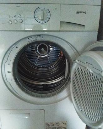ASCIUGATRICE SMEG DRY62C