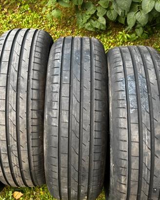 Gomme 205/65 R17