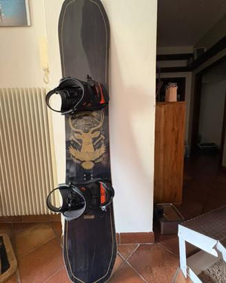 Snowboard Arbor Element size 162 + attacchi