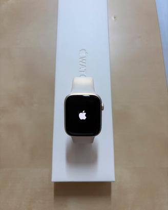 Apple watch serie 8 Cellular 45mm.