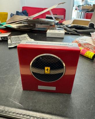 Orologio sveglia Ferrari