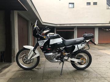 Africa Twin 750 Rd07