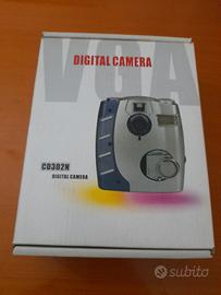 Fotocamera VGA,porta euro,tappetini,mai utilizzati