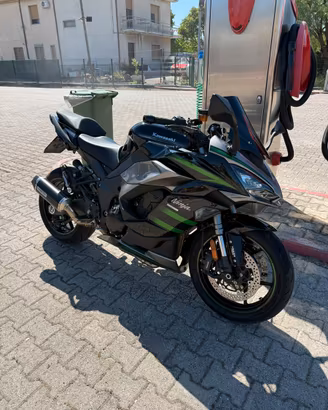 Kawasaki ninja 1000 sx