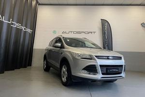 Ford Kuga 2.0 TDCI 140 CV 4WD Titanium