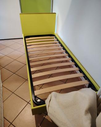 Letto singolo e rete