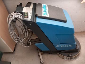 lavasciuga uomo a terra