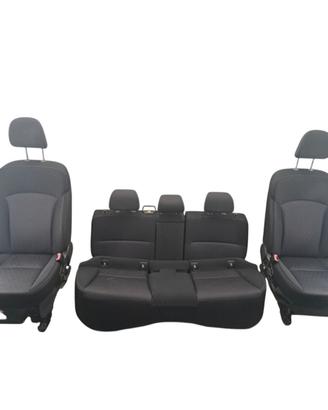 Tappezzeria Subaru Forester 4a Serie 2.0 D 2013