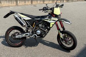 Fantic Motard 125