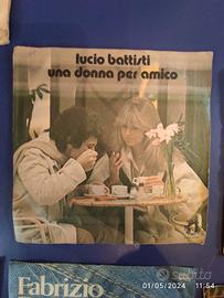 78 dischi 45 giri con custodia + 35 dischi 45 giri